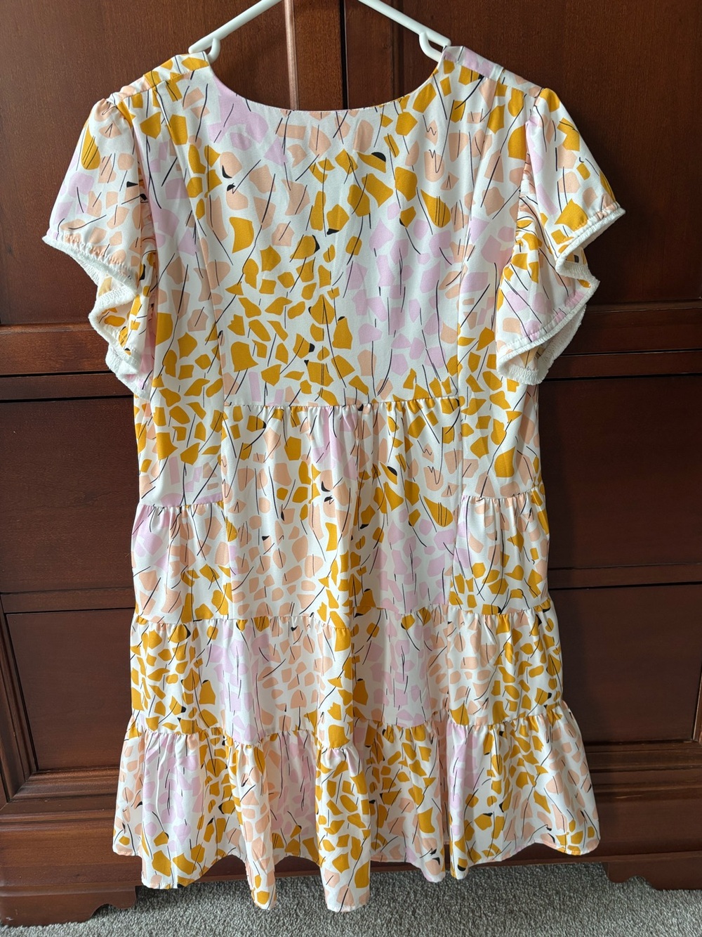 THML Dress - Picture 3 of 3
